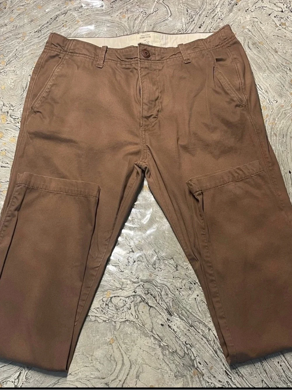 Hollister Men Skinny Chino Pants In great condition Size 34X32